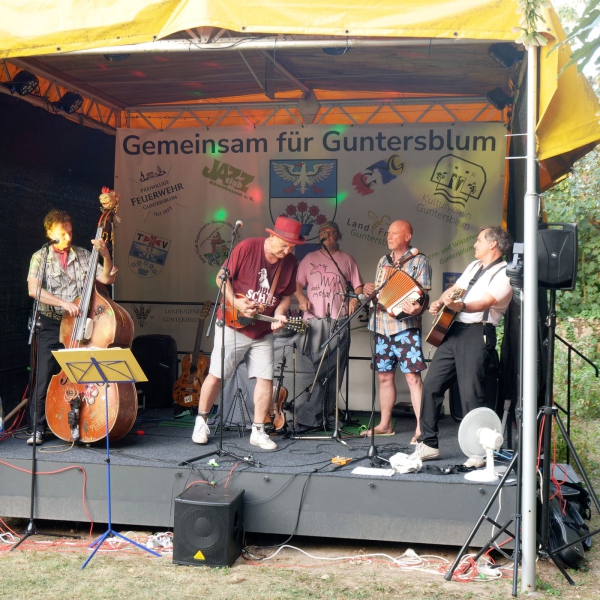 P1015891_DxO_av